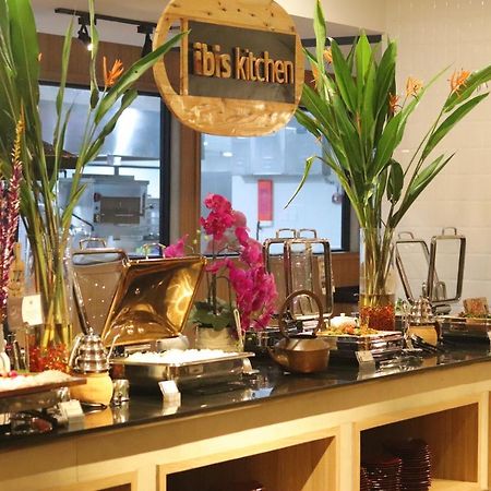 Ibis Pontianak City Center Luaran gambar
