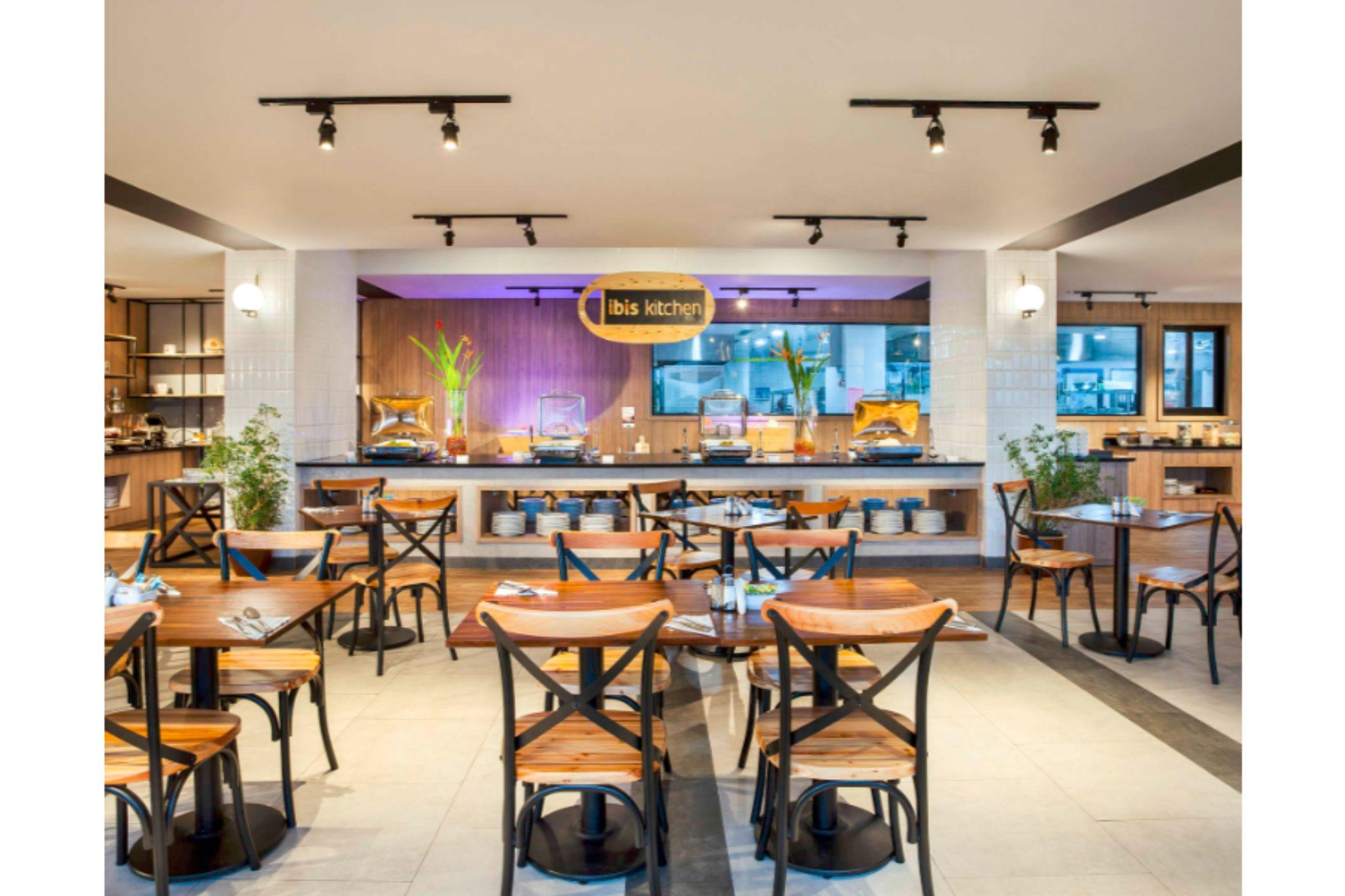 Ibis Pontianak City Center Luaran gambar