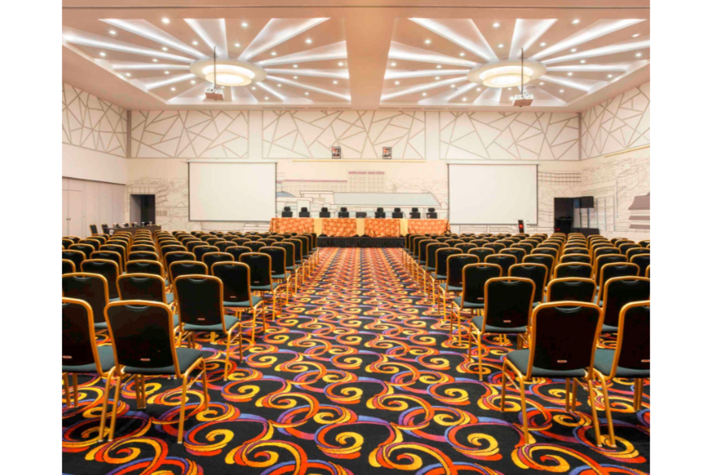 Ibis Pontianak City Center Luaran gambar