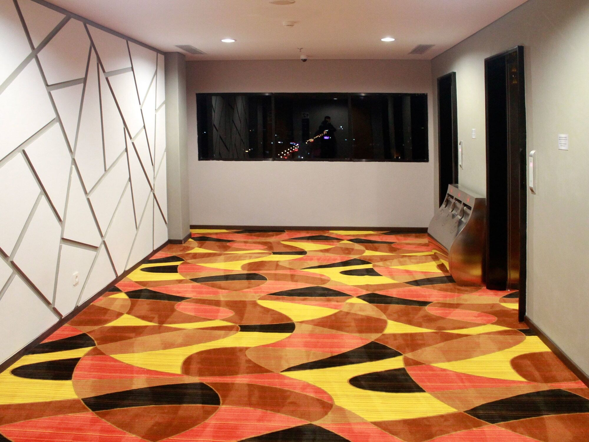 Ibis Pontianak City Center Luaran gambar